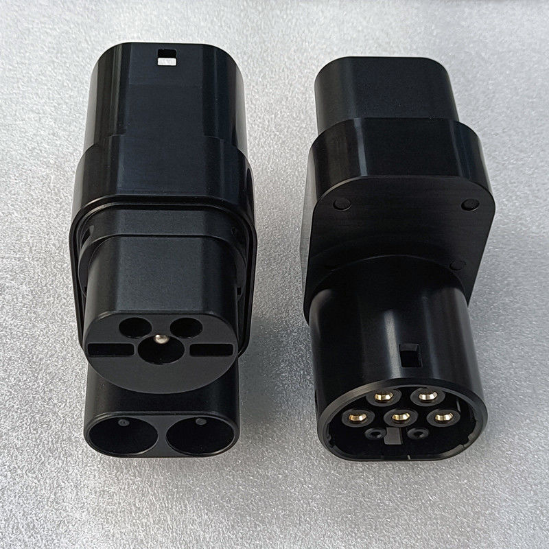 Ev Adaptör Şarj Adaptörü Elektrikli Araç Şarjı TPC CCS2 TO Type2 Tesla Model 3/s/x/y için